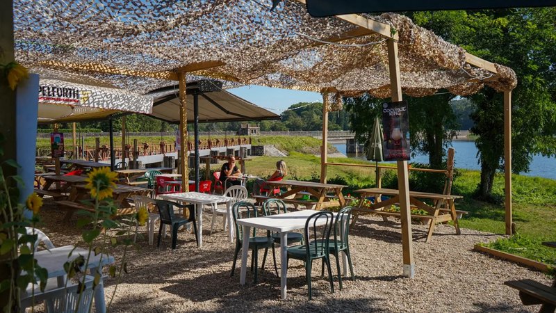Visite virtuelle 360° Google Street View - Auberge du Lac du Bourdon (Restaurant) à Auxerre Yonne
