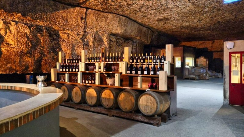 Visite virtuelle 360° Google Street View - Caves BaillyLapierre (Vignoble / Domaine) à Auxerre Yonne