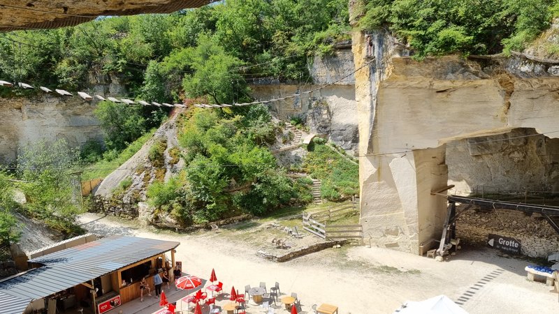 Grotte de Champ Retard